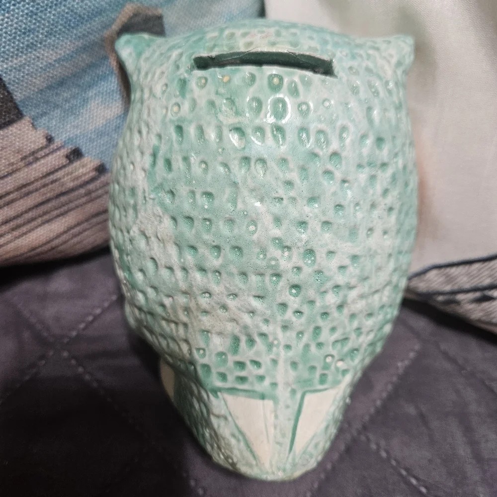 Vintage 1970s sweet owl coin bank - Picture 2 of 5
